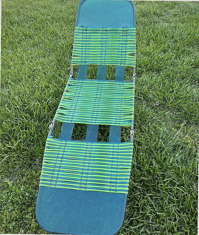 Vintage Mid-Century Jelly Tube Folding Chaise Lounge Lawn Chair - Green & Lime